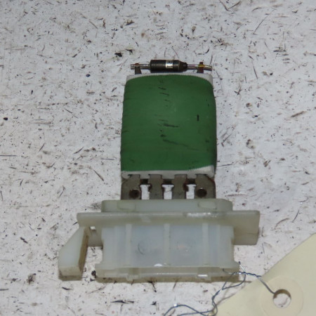 Resistance de chauffage occasion  Peugeot 207/207+ (WA_, WC_) 1.6 hdi (2006-2013) 5 portes   6441V8 