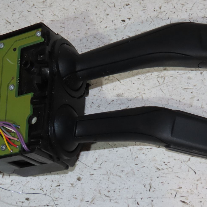 Commande clignotant occasion  Audi A3 Décapotable (8P7) 2.0 tdi (2008-2013)   8P0953513  3