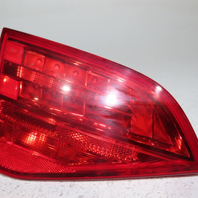 Feu arrière interieur gauche occasion  Audi A4 B8 Avant (8K5) 2.0 tdi (2008-2015)   8K9945093B  1