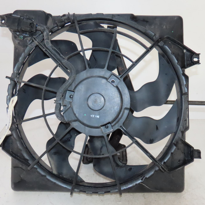 Moteur ventilateur radiateur occasion  Kia SPORTAGE IV (QL, QLE) 1.7 crdi (2015)   25386D7000  1