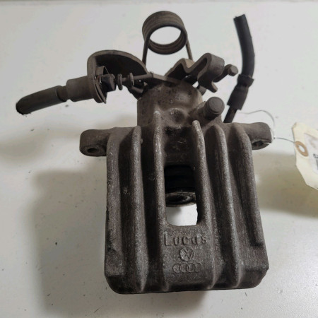 Etrier de frein arrière droit occasion  Audi A4 B6 (8E2) 1.9 tdi (2000-2004) 4 portes   8E0615424G 