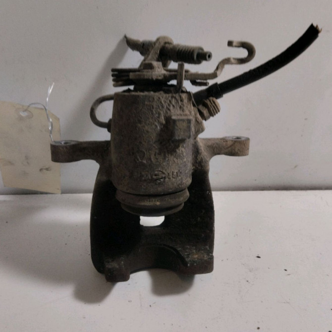 Etrier de frein arrière droit occasion  Volkswagen vw JETTA III (1K2) 1.9 tdi (2005-2010)     2