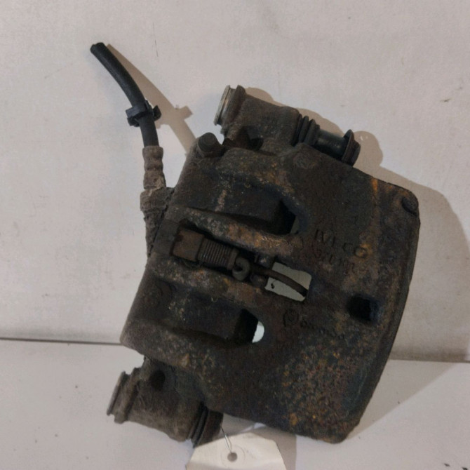 Etrier de frein avant droit occasion  Iveco DAILY IV Camionnette 29l12 v, 29l12 v/p (2006-2011)   504354334  1