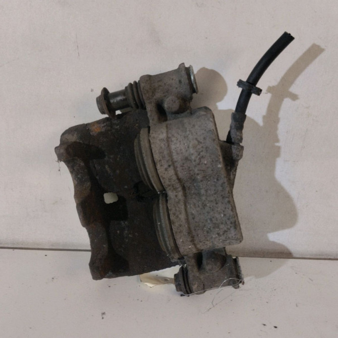 Etrier de frein avant droit occasion  Iveco DAILY IV Camionnette 29l12 v, 29l12 v/p (2006-2011)   504354334  2