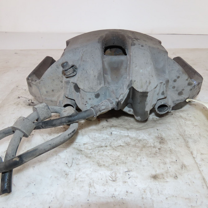 Etrier de frein avant droit occasion  Bmw 6 (E63) 635 d (2007-2010)   34116768068  3