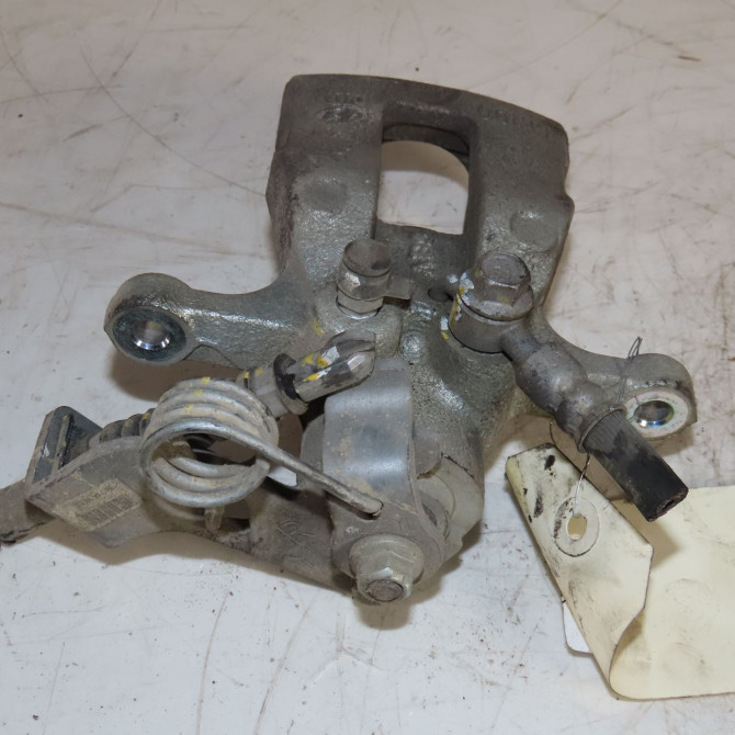 Etrier de frein arrière droit occasion  Hyundai I10 III (AC3, AI3) 1.0 mpi (2019) 5 portes   58311B4A35  3