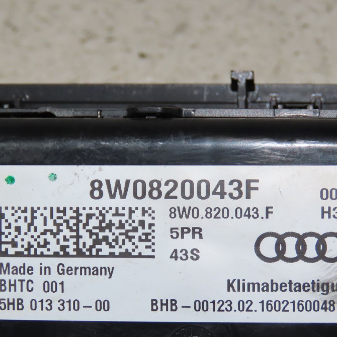 Commande de chauffage occasion  Audi A4 B9 (8W2, 8WC) 2.0 tdi (2015)   8W0820043F  2