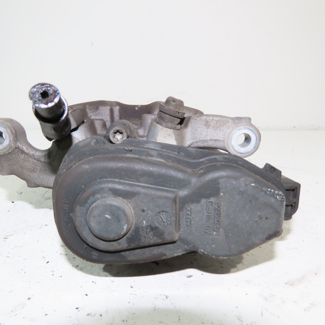 Etrier de frein arrière gauche occasion  Mercedes-benz CLASSE E Coupé (C238) E 220 d (238.314) (2016)   4237100  2