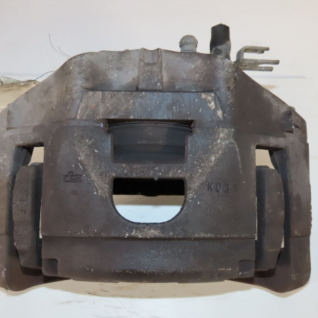 Etrier de frein avant droit occasion  Audi A6 C6 (4F2) 3.0 tdi quattro (2004-2006)   4F0615124 