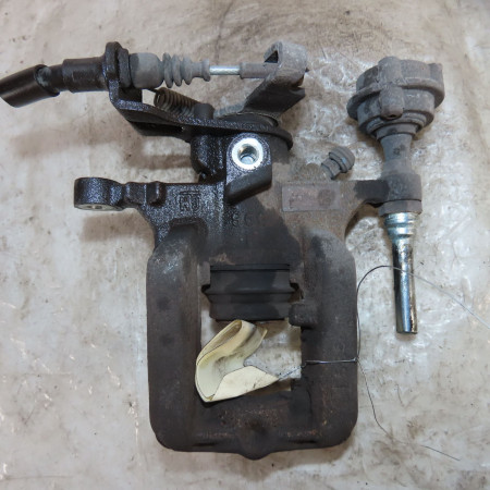 Etrier de frein arrière droit occasion  Opel MOKKA / MOKKA X (J13) 1.6 cdti (_76) (2015)   13300884 