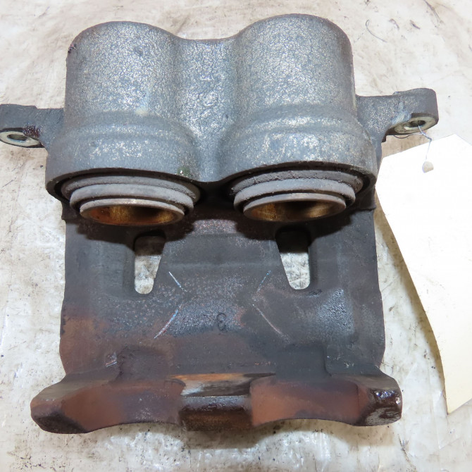 Etrier de frein avant droit occasion  Toyota RAV 4 V (_A5_, _H5_) 2.5 hybrid awd (axah54) (2018)   4773048150  2