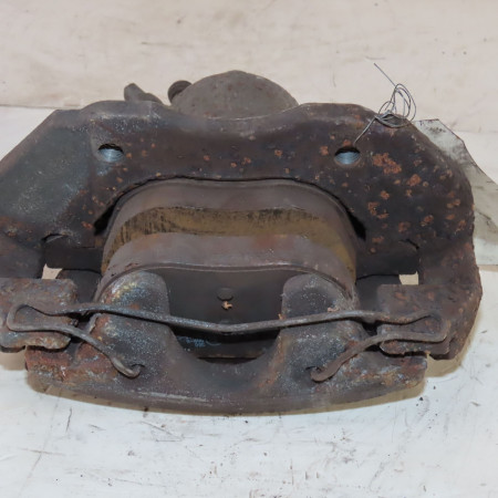 Etrier de frein avant gauche occasion  Ford FOCUS C-MAX (DM2) 1.6 tdci (2003-2007)   1682876 