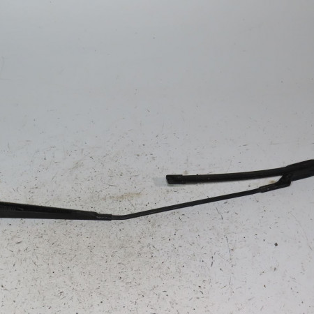 Bras essuie-glace avant droit occasion  Volkswagen vw POLO (9N_, 9A_) 1.6 16v (2006-2009)   6Q1955410C 