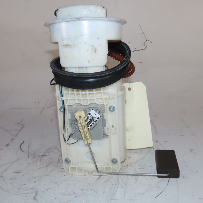 Pompe à carburant immergée occasion  Volkswagen vw POLO (9N_, 9A_) 1.6 16v (2006-2009)   6Q0919051F  1