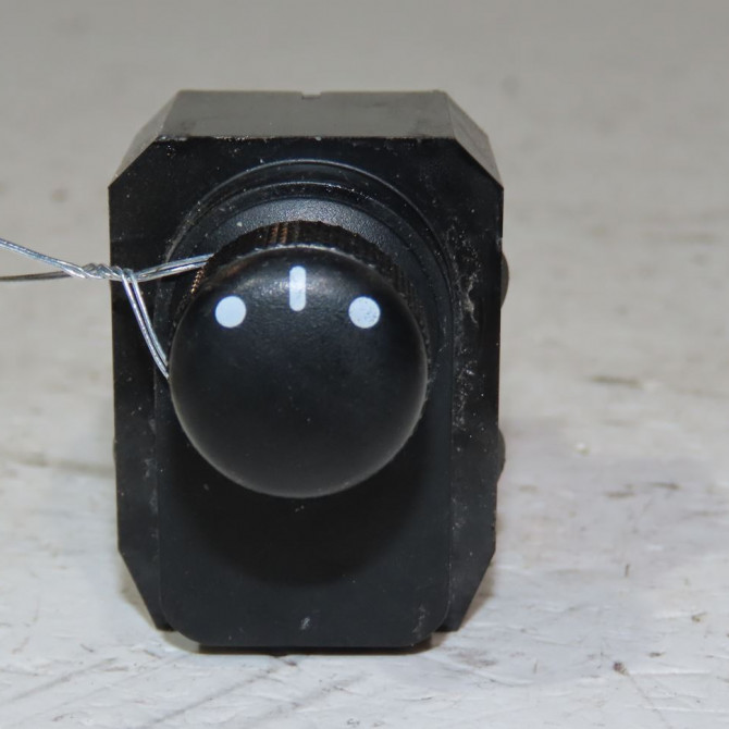 Commande rétroviseurs extérieures électriques occasion  Opel AGILA (B) (H08) 1.0 (f68) (2008-2011)   95526247  1