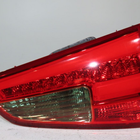 Feu arrière intérieur droit occasion  Kia CEE'D Sportswagon (JD) 1.6 crdi 128 (2012-2015)   92404A2320 