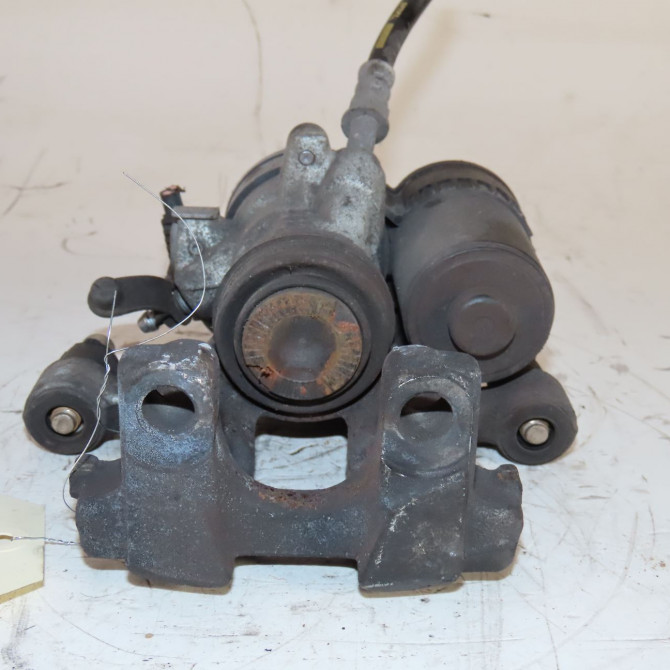 Etrier de frein arrière droit occasion  Bmw 1 (F40) 118 i (2019) 5 portes   34206883026  1