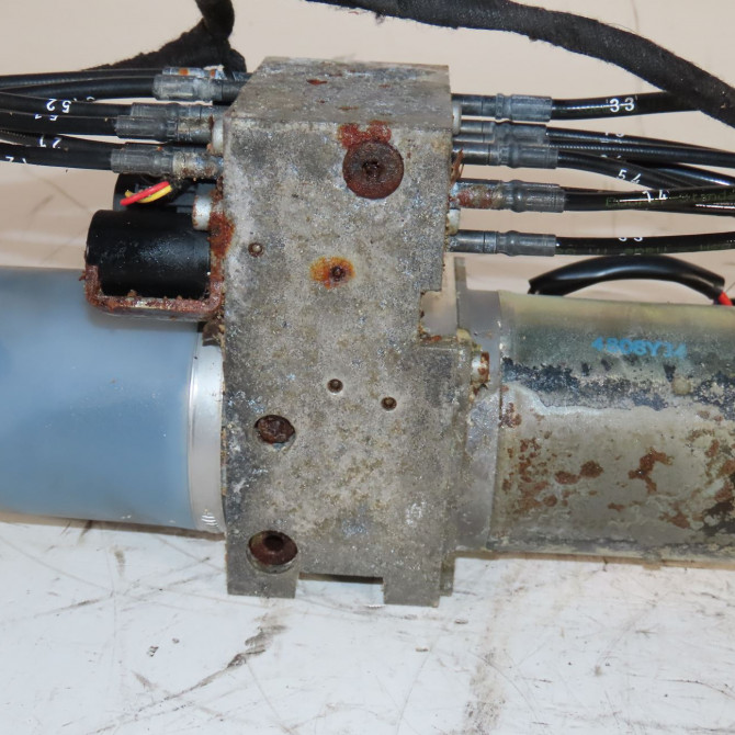 Moteur toit ouvrant occasion  Volkswagen vw EOS (1F7, 1F8) 2.0 tdi 16v (2008-2015)   1Q0871789E  3