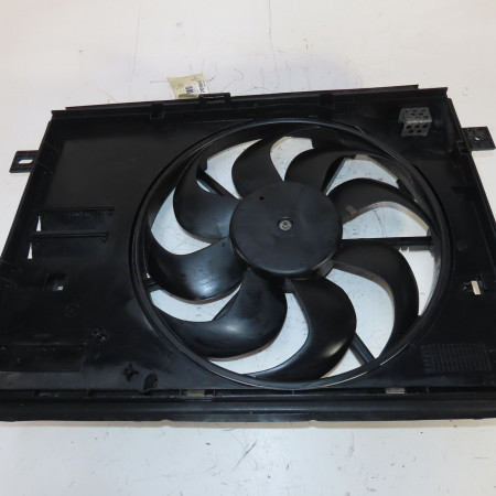 Moteur ventilateur radiateur occasion  Peugeot 308 SW II (LC_, LJ_, LR_, LX_, L4_) 1.6 bluehdi 120 (2014-2021)   9836638080 