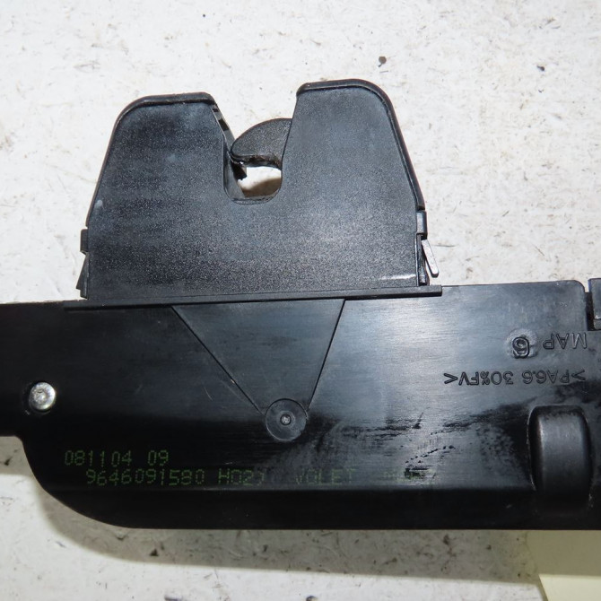 Serrure hayon occasion  Citroën C3 I (FC_, FN_) 1.4 i (2002-2010) 5 portes   871972  3