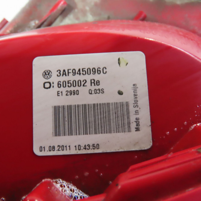 Feu arrière droit occasion  Volkswagen vw PASSAT B7 Variant (365) 2.0 tdi (2010-2014)   3AF945096C  2