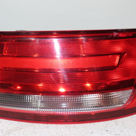 Feu arrière droit occasion  Audi A4 B9 (8W2, 8WC) 2.0 tdi (2015)   8W5945070A 