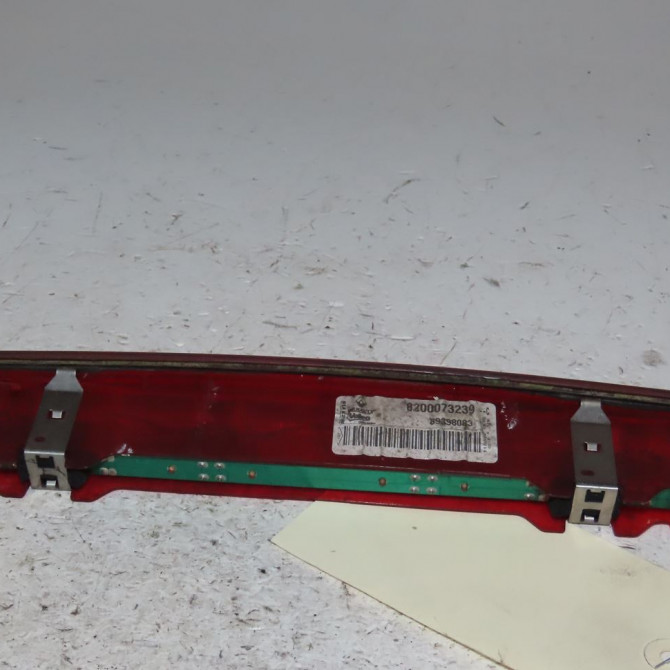 Feux stop supplementaire occasion  Renault GRAND SCÉNIC II (JM0/1_) 1.5 dci (jm1e) (2005-2009) 5 portes   8200073239  3