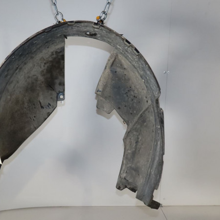 Pare-boue avant droit occasion  Dacia SANDERO 1.4 mpi lpg (2009)   8200735437 