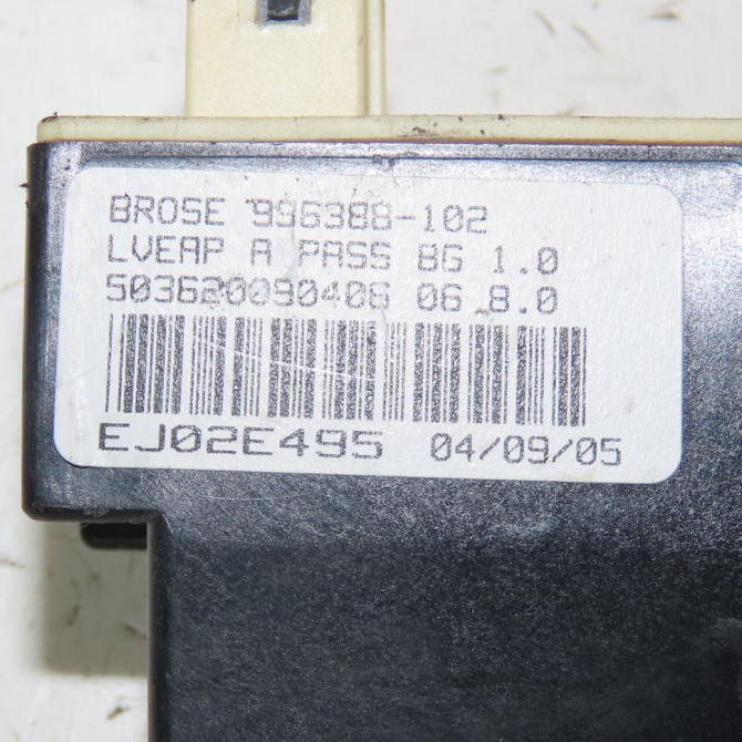 Mecanisme + moteur lève-glace avant droit occasion  Peugeot 307 Break (3E) 1.6 hdi (2005-2008) 5 portes   9222J9  2