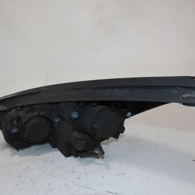 Phare droit occasion  Hyundai Ix35 (LM, EL, ELH) 1.7 crdi (2010) 5 portes   921022Y000  2