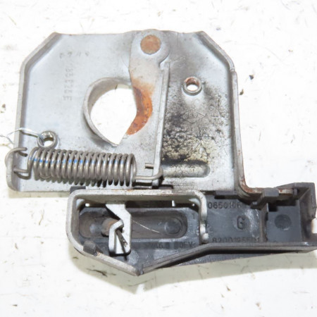 Serrure capot occasion  Renault CLIO II (BB_, CB_) 1.4 16v (b/cb0p, bb13) (2000-2008) 5 portes   8200125591 