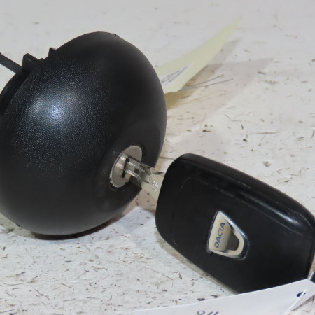 Bouchon reservoir a carburant occasion  Dacia SANDERO II 1.0 sce 75 (b8jc, b8jd) (2016)   7700811624 