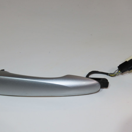 Poignee ext porte avd occasion  Renault KADJAR (HA_, HL_) 1.5 blue dci 115 (2018)   806B04EH0A 