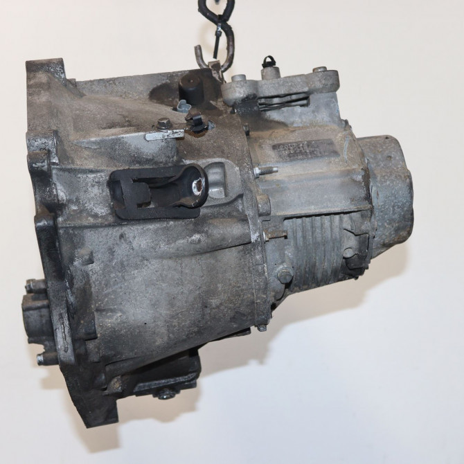 Boîte à vitesse mecanique occasion  Peugeot 207/207+ (WA_, WC_) 1.6 16v turbo (2006-2013)   20DP32  3