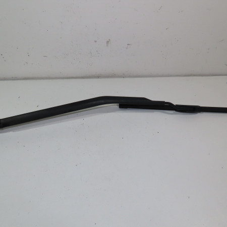 Bras essuie-glace avant droit occasion  Nissan PRIMERA Hatchback (P12) 1.9 dci (2003-2007)   28881AU312 