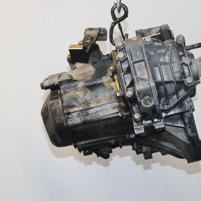 Boîte à vitesse mecanique occasion  Fiat PANDA (169_) 1.3 d multijet (169.axc1a) (2003) 5 portes   PANDA-188A8000-5V  4