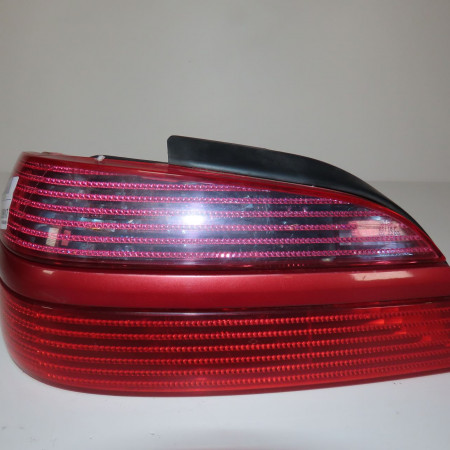 Feu arrière gauche occasion  Peugeot 406 (8B) 2.0 hdi 110 (1998-2001)   6350L5 
