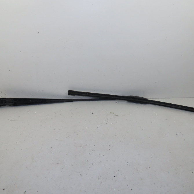 Bras essuie-glace avant droit occasion  Ford TRANSIT Camionnette (FA_ _) 2.2 tdci (2011-2014)   1780739  2