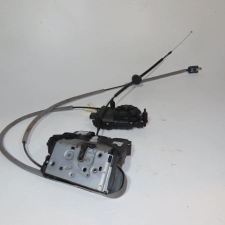 Serrure porte coulissante d occasion  Volkswagen vw SHARAN (7N1, 7N2) 2.0 tdi (2010) 5 portes   7N0839003K 