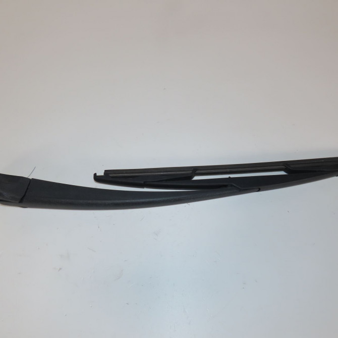 Bras essuie-glace arrière occasion  Renault LAGUNA III Grandtour (KT0/1) 2.0 dci (kt07, kt0j, kt14, kt1a, kt1s) (2007-2015)   287800011R  1
