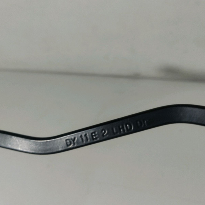 Bras essuie-glace avant droit occasion  Chevrolet CRUZE 3/5 portes (J305) 1.6 (2011)   95971329  2