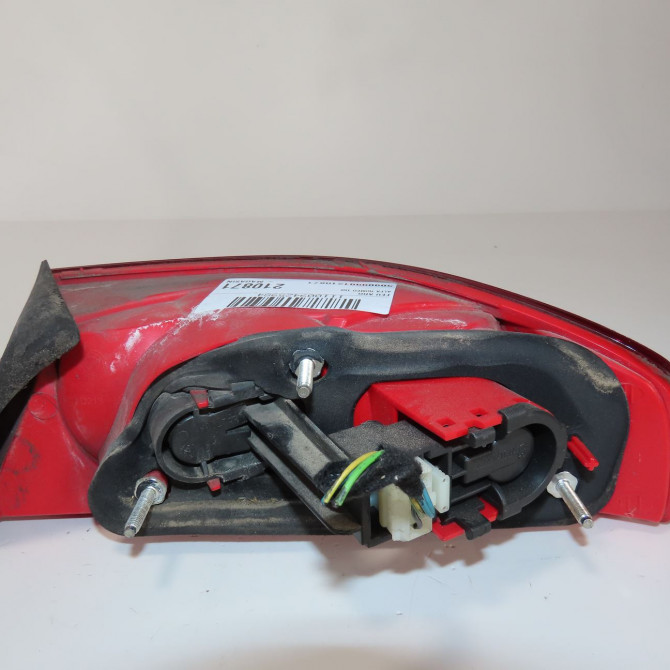 Feu arrière gauche occasion  Alfa romeo 159 (939_) 1.9 jtdm 8v (939axe1b, 939bxe1b, 939bxh1b) (2005-2011)   50504821  2