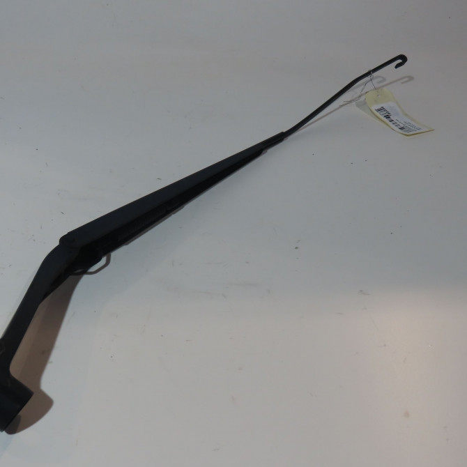 Bras essuie-glace avant droit occasion  Nissan NOTE (E12) 1.2 (2013)   288813VF0A  3