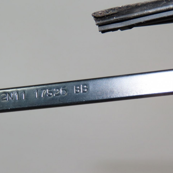 Bras essuie-glace avant droit occasion  Ford FUSION (JU_) 1.6 (2002-2009)   1771247  2