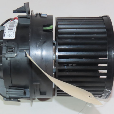 Moteur ventilateur chauffage occasion  Citroën C3 III (SX) 1.5 bluehdi 100 (sxyhyp, sxyhtu) (2018)   1608182080 