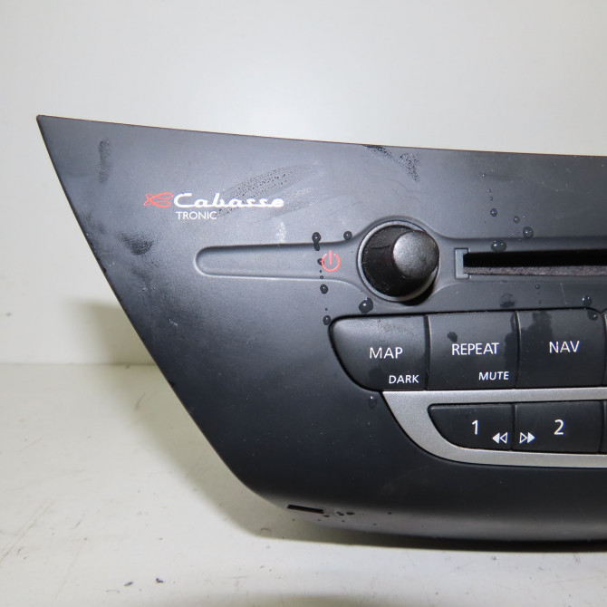 Autoradio occasion  Renault LAGUNA III (BT0/1) 1.5 dci (bt00, bt0a, bt0t, bt1j) (2007-2015) 5 portes   281155881R  2