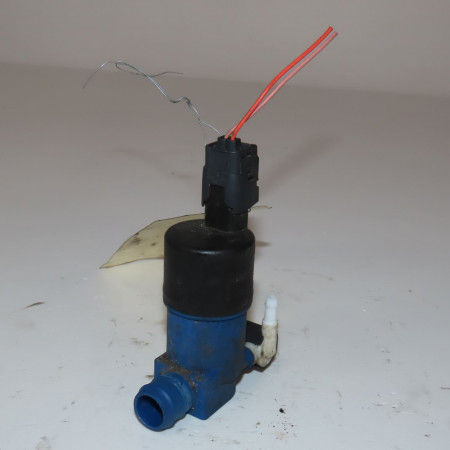 Pompe lave-glace avant occasion  Renault CAPTUR I (J5_, H5_) 0.9 tce 90 (2013) 5 portes   8200316568 