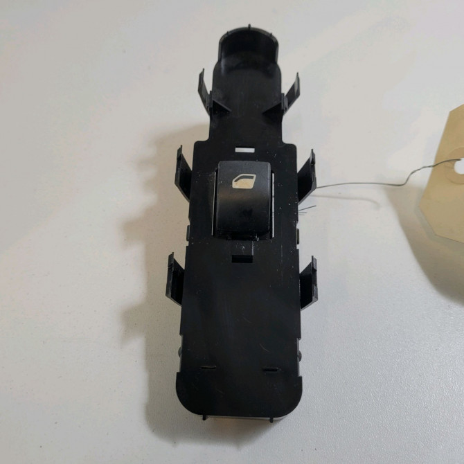 Commande lève-glace porte avant droite occasion  Peugeot 207 CC (WD_) 1.6 16v (2007-2013)   6554QL  1