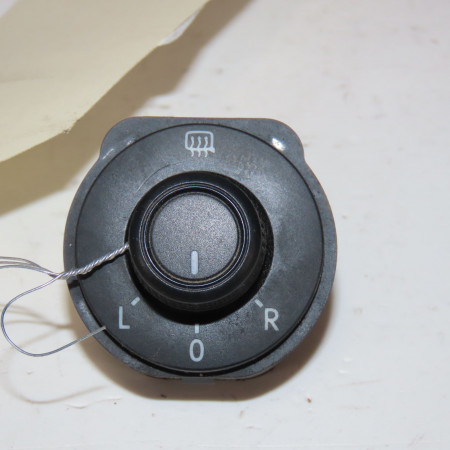 Commande rétroviseurs extérieures électriques occasion  Volkswagen vw POLO V (6R1, 6C1) 1.2 tsi 16v (2014-2017) 5 portes   6C1959565WHI 