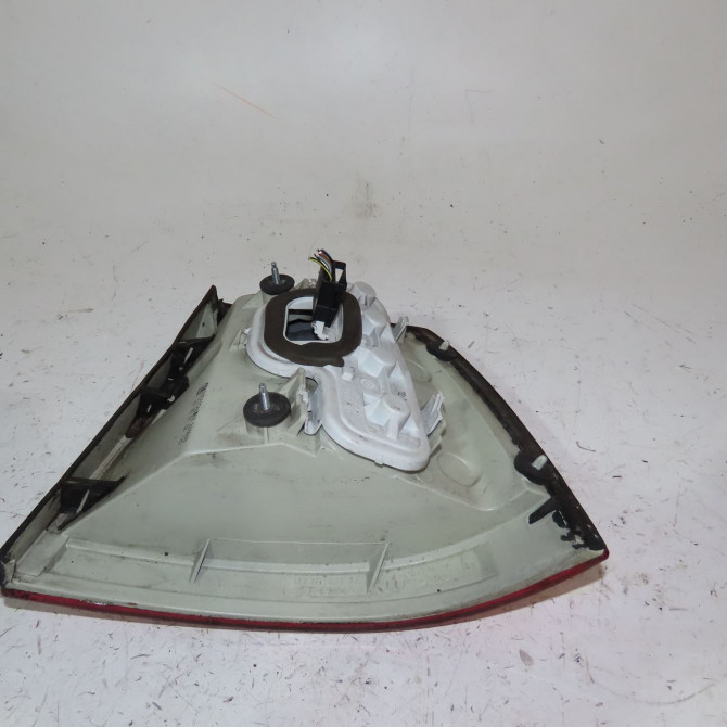 Feu arrière gauche occasion  Opel ASTRA G 3/5 portes (T98) 1.6 (f08, f48) (1998-2000)   9117402  3